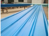 仿古金屬鋁瓦具有質(zhì)輕、高強(qiáng)、色澤豐富、施工方便快捷、抗震、防火、防雨、壽命長(zhǎng)、免維護(hù)等特點(diǎn)，現(xiàn)已被廣泛推廣應(yīng)用。